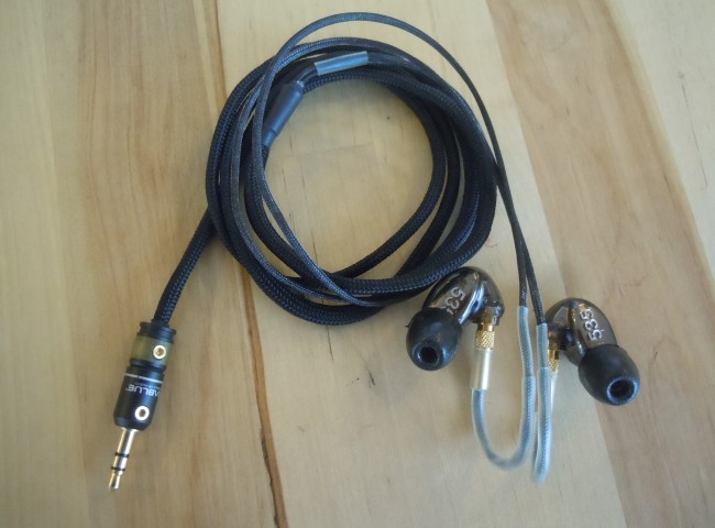 Shure SE535 with LUNE Custom Cable